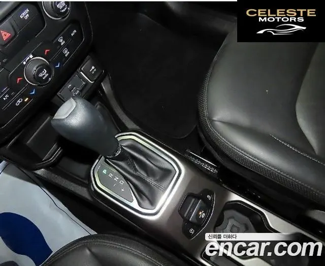 JEEP 1.3 Limited 2022 — photo 16 sur 26