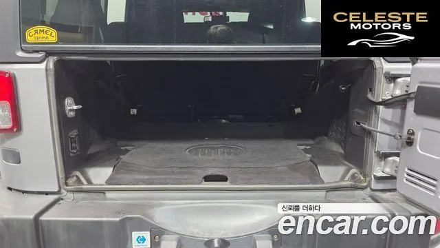 JEEP (JK) 3.6 4portes 2017 — photo 22 sur 28
