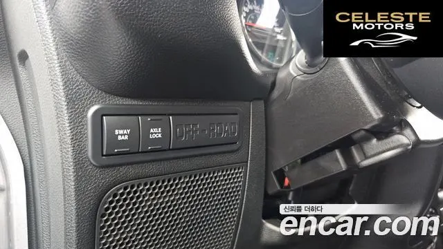 JEEP (JK) 2.8 4portes 2014 — photo 16 sur 20