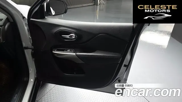JEEP (KL) 2.4 Limited AWD 2020 — photo 14 sur 33