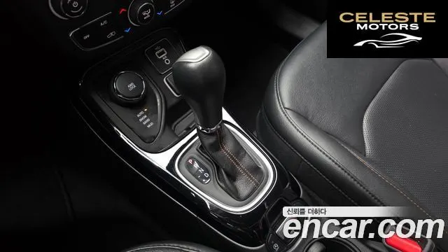 JEEP 22.4 Limited AWD 2019 — photo 12 sur 30