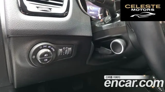 JEEP 22.4 Limited AWD 2019 — photo 29 sur 30