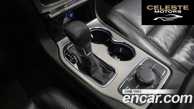 JEEP 3.6 Limited 2018 — photo 12 sur 31