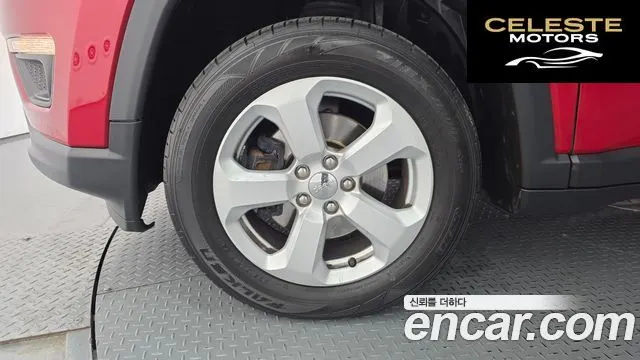 JEEP 22.4 AWD 2018 — photo 5 sur 20