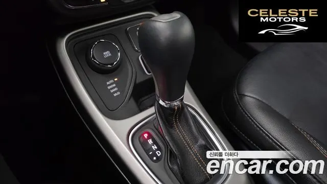 JEEP 22.4 AWD 2018 — photo 9 sur 20