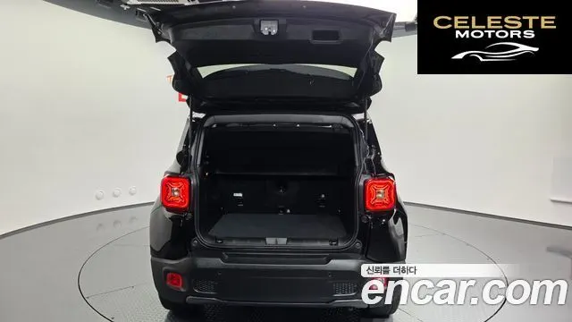 JEEP 1.3 Limited 2023 — photo 31 sur 32