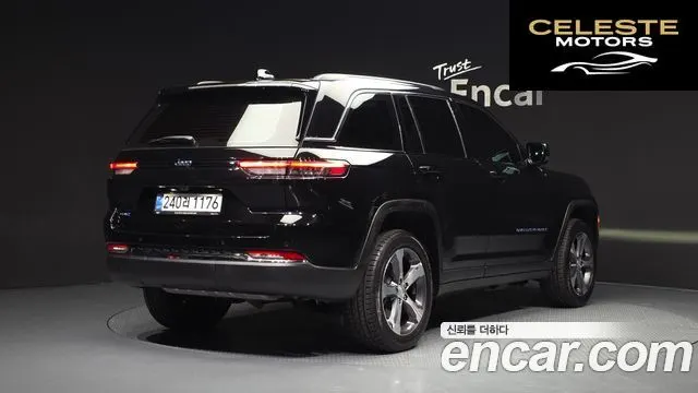 JEEP (WL) 4xe Limited 2023 — photo 2 sur 32