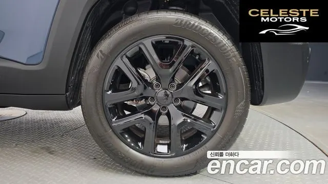 JEEP 1.3 Limited 2023 — photo 6 sur 33