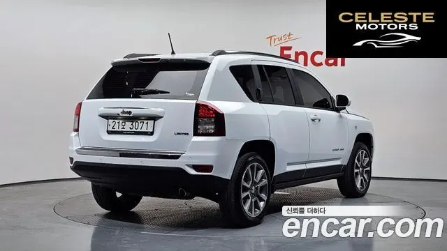 JEEP 2.4 Limited 2015 — photo 2 sur 20