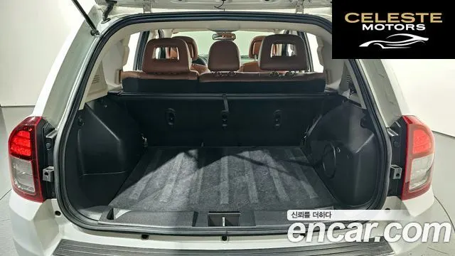 JEEP 2.4 Limited 2015 — photo 20 sur 20