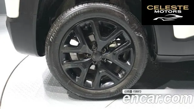 JEEP 1.3 Limited 2023 — photo 5 sur 20