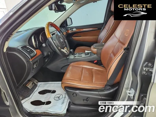 JEEP 3.0 2013 — photo 11 sur 26