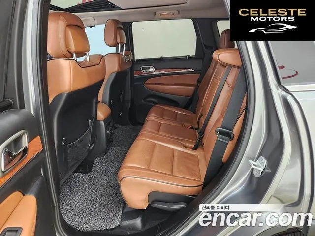 JEEP 3.0 2013 — photo 12 sur 26
