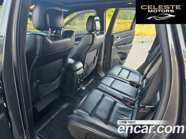 JEEP 3.0 2015 — photo 9 sur 25