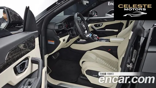 LAMBORGHINI Urus 4.0 V8 2020 — photo 11 sur 20