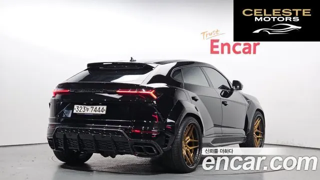 LAMBORGHINI Urus 4.0 V8 2020 — photo 2 sur 20