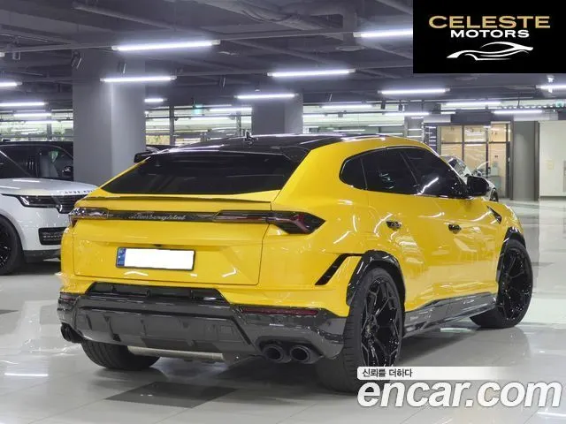 LAMBORGHINI Urus 4.0 V8 2024 — photo 3 sur 22