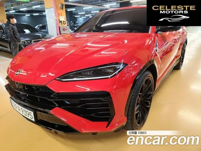 LAMBORGHINI Urus 4.0 V8 SE 2025 — photo 2 sur 20