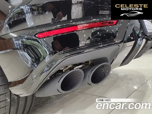 LAMBORGHINI Urus 4.0 V8 SE 2025 — photo 15 sur 26