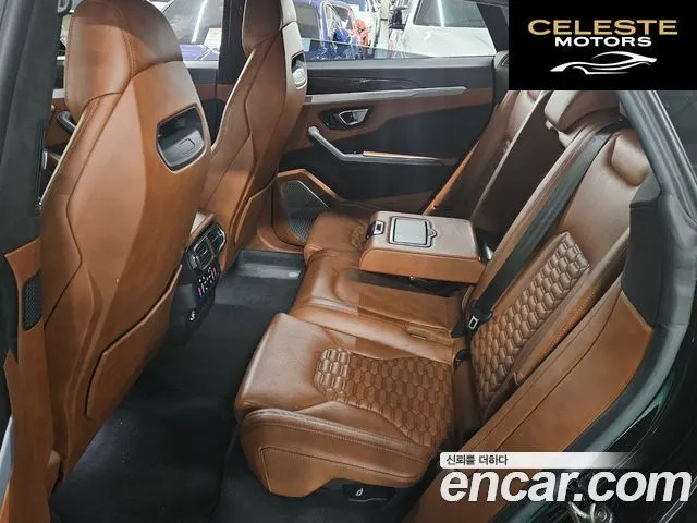 LAMBORGHINI Urus 4.0 V8 2021 — photo 12 sur 26