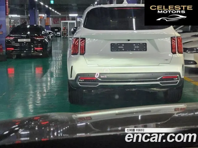LAMBORGHINI Urus 4.0 V8 2021 — photo 13 sur 26
