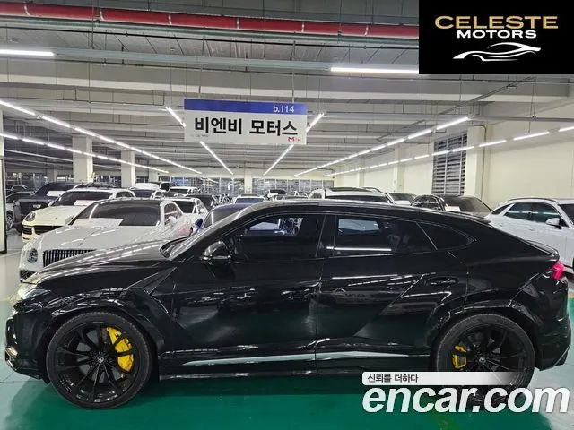 LAMBORGHINI Urus 4.0 V8 2021 — photo 3 sur 26