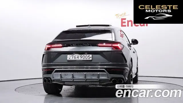 LAMBORGHINI Urus 4.0 V8 2020 — photo 4 sur 20