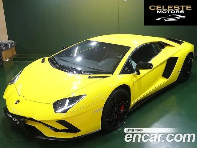 LAMBORGHINI Aventador S LP740-4 2018 — photo 4 sur 26