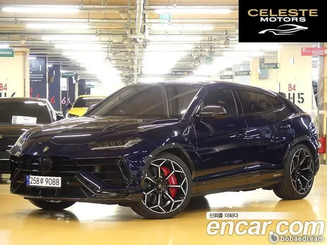 LAMBORGHINI Urus 4.0 V8 2023 — photo 22 sur 26