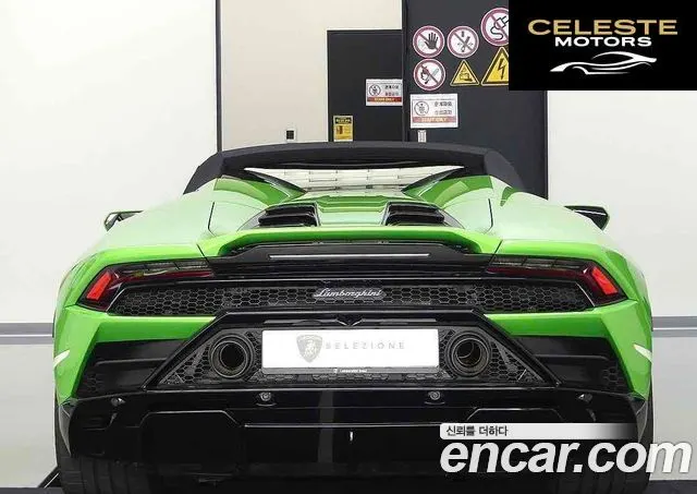 LAMBORGHINI Huracán LP610-2 EVO Spyder 2022 — photo 3 sur 20