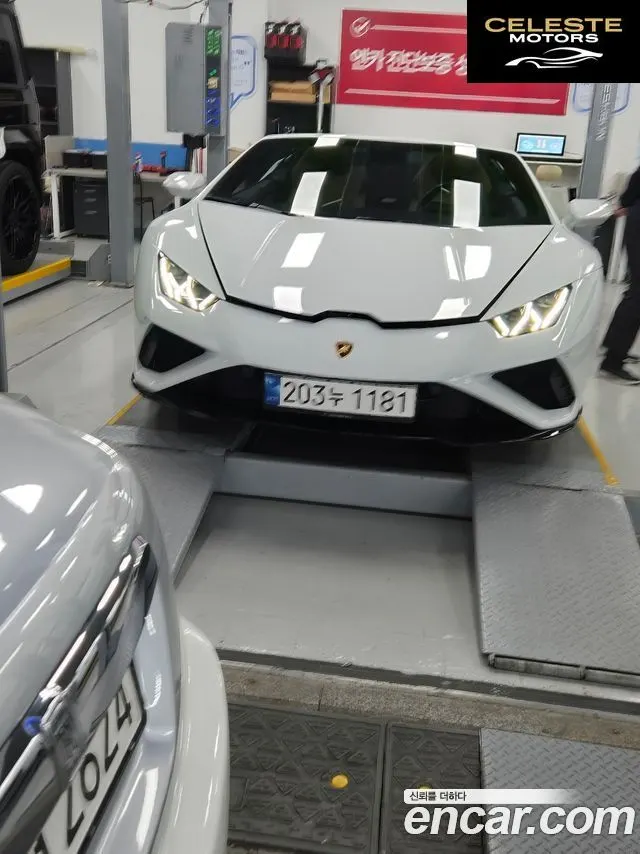 LAMBORGHINI Huracán LP610-2 EVO Spyder 2022 — photo 1
