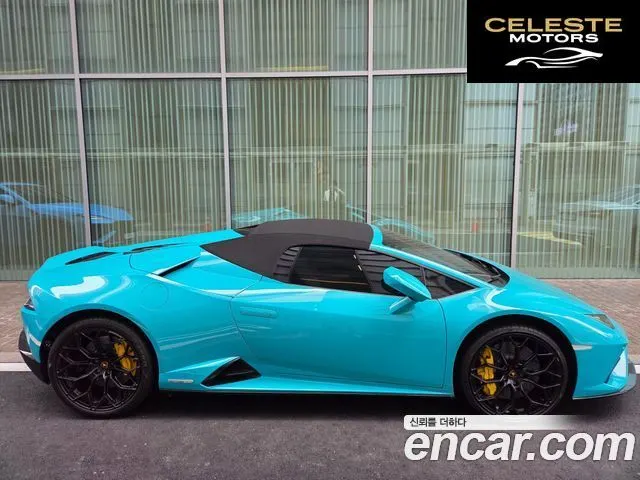 LAMBORGHINI Huracán LP610-2 EVO Spyder 2022 — photo 7 sur 15