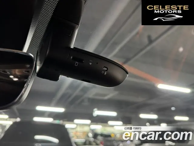 LAMBORGHINI Urus 4.0 V8 S 2024 — photo 17 sur 23