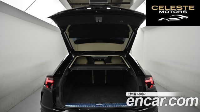 LAMBORGHINI Urus 4.0 V8 2021 — photo 17 sur 26