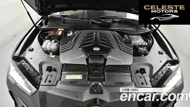 LAMBORGHINI Urus 4.0 V8 2021 — photo 19 sur 26