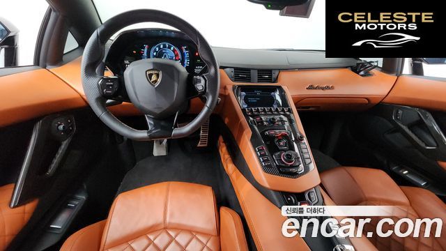LAMBORGHINI Aventador S LP740-4 2018 — photo 10 sur 35