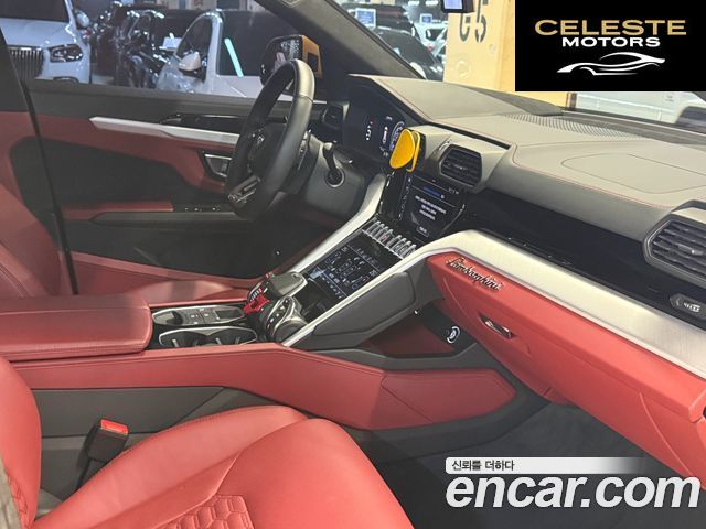 LAMBORGHINI Urus 4.0 V8 2020 — photo 13 sur 25