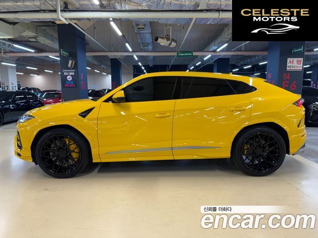 LAMBORGHINI Urus 4.0 V8 2020 — photo 3 sur 25