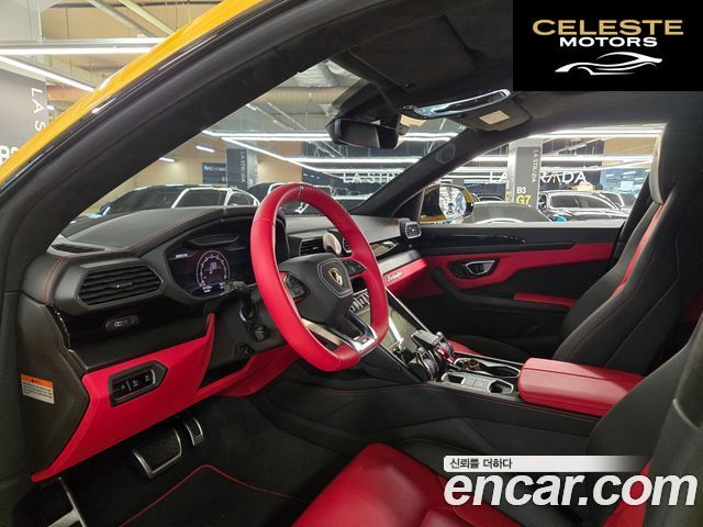 LAMBORGHINI Urus 4.0 V8 2022 — photo 16 sur 26