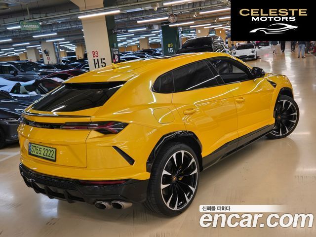 LAMBORGHINI Urus 4.0 V8 2022 — photo 24 sur 26