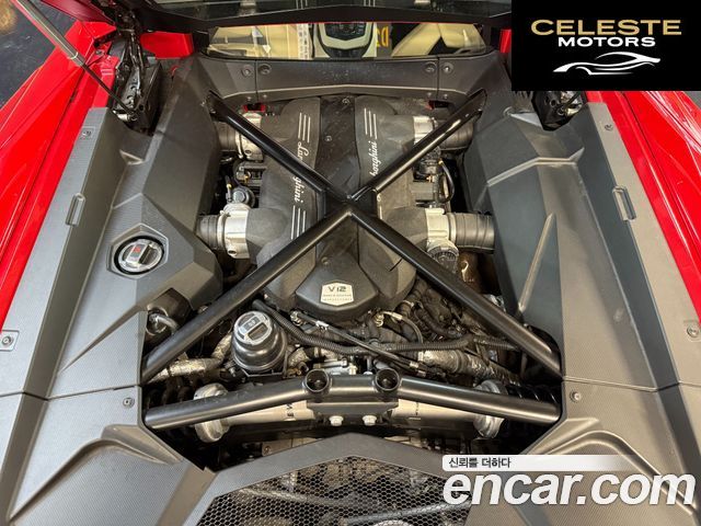 LAMBORGHINI Aventador S LP740-4 2019 — photo 18 sur 26
