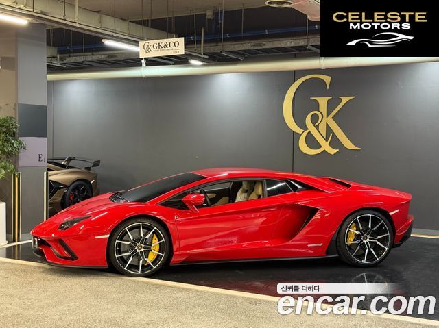 LAMBORGHINI Aventador S LP740-4 2019 — photo 3 sur 26