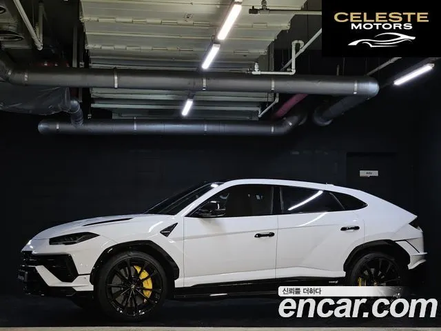 LAMBORGHINI Urus 4.0 V8 S 2023 — photo 3 sur 26