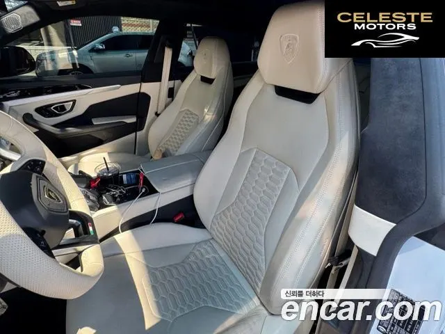 LAMBORGHINI Urus 4.0 V8 2020 — photo 11 sur 20