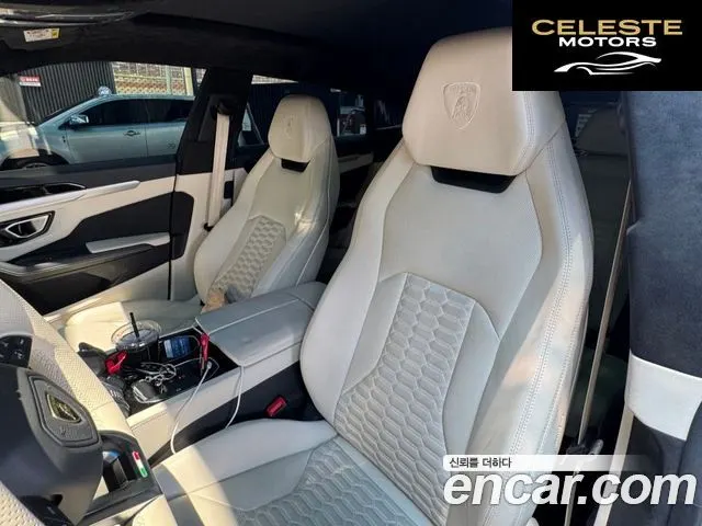 LAMBORGHINI Urus 4.0 V8 2020 — photo 12 sur 20