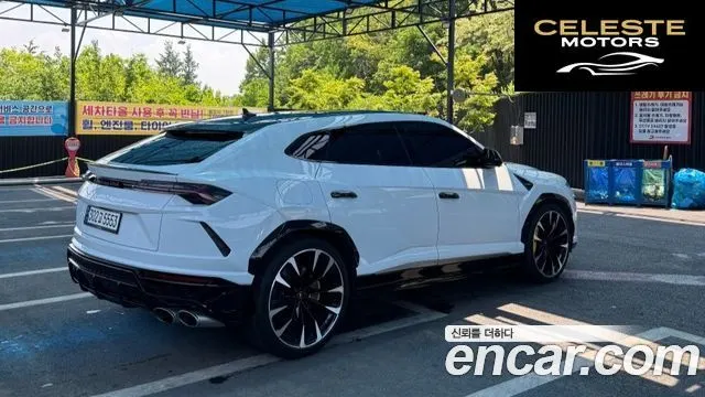 LAMBORGHINI Urus 4.0 V8 2020 — photo 6 sur 20