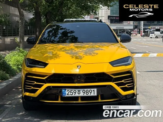 LAMBORGHINI Urus 4.0 V8 2019 — photo 2 sur 26