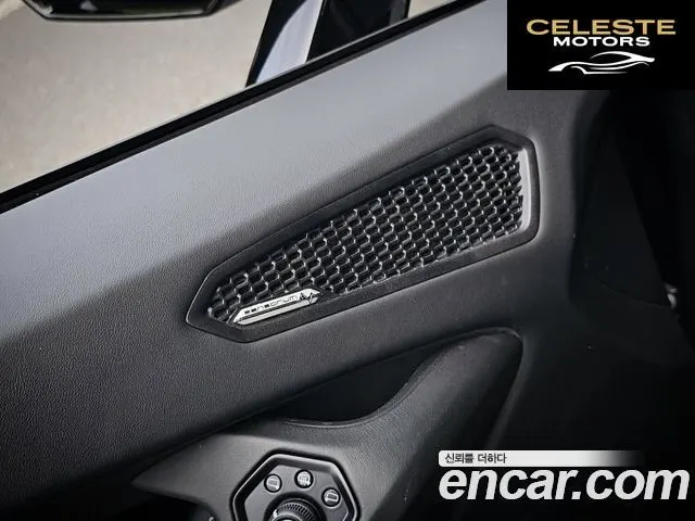 LAMBORGHINI Huracán LP640-4 EVO Spyder 2021 — photo 18 sur 26