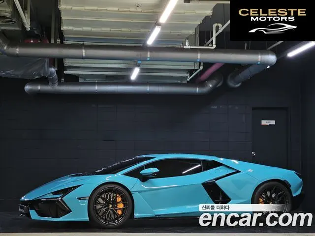 LAMBORGHINI Revuelto 6.5 V12 2025 — photo 3 sur 26