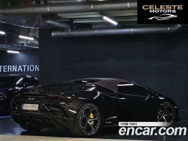LAMBORGHINI Huracán LP640-4 EVO Spyder 2021 — photo 5 sur 26